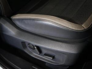 Volkswagen Amarok 3.0TDI V6 double cab Style 4Motion - Image 17