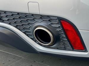 Jaguar E-Pace D180 AWD S - Image 8