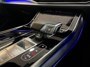 Audi Q8 55TFSI quattro - Image 10