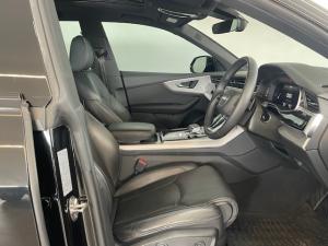 Audi Q8 55TFSI quattro - Image 21