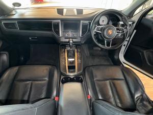 Porsche Macan S - Image 12