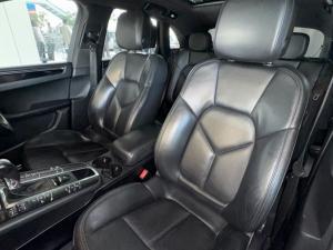 Porsche Macan S - Image 13
