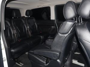 Mercedes-Benz V-Class V250d Avantgarde - Image 10
