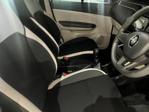 Renault Triber 1.0 Life - Image 7