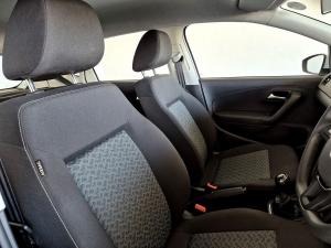 Volkswagen Polo Vivo hatch 1.4 Life - Image 18