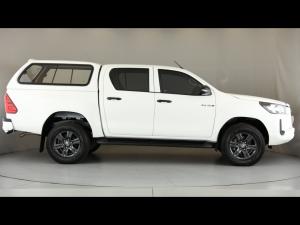 Toyota Hilux 2.4GD-6 double cab Raider auto - Image 3