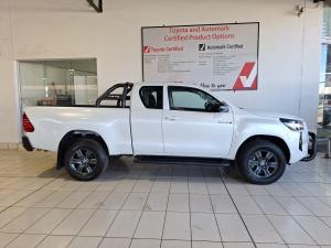 Toyota Hilux 2.4GD-6 Xtra cab Raider auto - Image 3