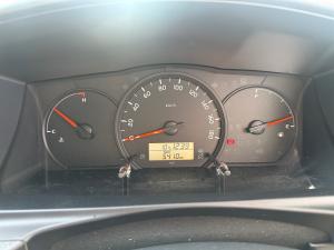 Toyota Hiace 2.7 Ses-fikile 16-seater - Image 9