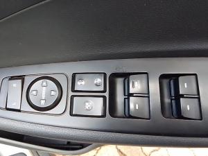Hyundai Tucson 2.0 Premium auto - Image 13