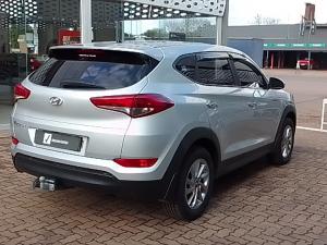 Hyundai Tucson 2.0 Premium auto - Image 2