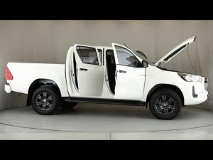 Toyota Hilux 2.4GD-6 double cab Raider auto - Image 15