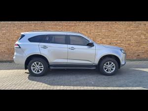 Isuzu mu-X 3.0TD LS - Image 3