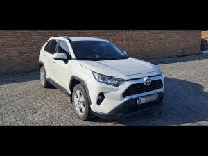 Toyota RAV4 2.0 GX auto - Image 1