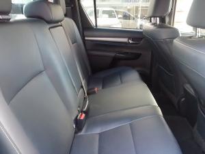 Toyota Hilux 2.8GD-6 double cab 4x4 Legend auto - Image 14