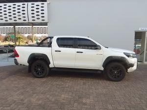 Toyota Hilux 2.8GD-6 double cab 4x4 Legend auto - Image 3