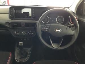 Hyundai Grand i10 1.0 Premium hatch - Image 6