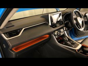 Toyota RAV4 2.0 GX-R AWD - Image 7