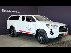 Toyota Hilux 2.4GD-6 Xtra cab Raider manual - Image 1