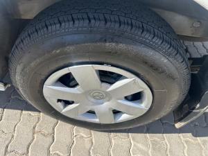 Toyota Hiace 2.7 Ses-fikile 16-seater - Image 18