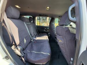 Toyota Hilux 2.8GD-6 double cab Legend auto - Image 8