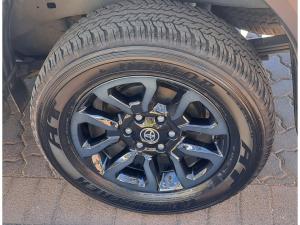 Toyota Hilux 2.8GD-6 double cab Legend auto - Image 9