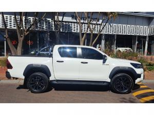 Toyota Hilux 2.8GD-6 double cab Legend auto - Image 3