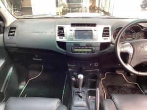 Toyota Hilux 3.0D-4D double cab 4x4 Raider Legend 45 auto - Image 14
