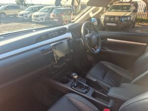 Toyota Hilux 2.8GD-6 double cab 4x4 Raider auto - Image 7