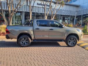 Toyota Hilux 2.8GD-6 double cab 4x4 Raider auto - Image 3