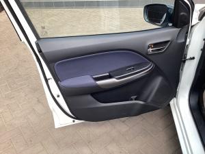 Toyota Starlet 1.4 XR - Image 25
