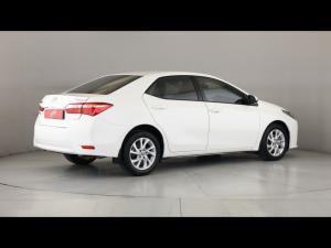 Toyota Corolla Quest 1.8 Exclusive auto - Image 2