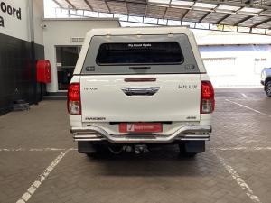 Toyota Hilux 2.8GD-6 double cab 4x4 Raider auto - Image 5