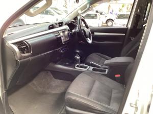 Toyota Hilux 2.8GD-6 double cab 4x4 Raider auto - Image 7