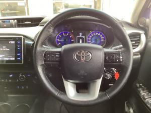 Toyota Hilux 2.8GD-6 double cab 4x4 Raider auto - Image 8