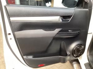 Toyota Hilux 2.8GD-6 double cab 4x4 Raider auto - Image 25