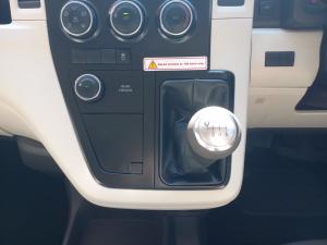 Toyota Quantum 2.8 LWB bus 11-seater GL - Image 12