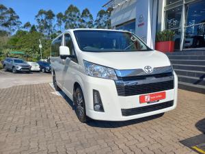 Toyota Quantum 2.8 LWB bus 11-seater GL - Image 1