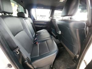 Toyota Hilux 2.8GD-6 double cab Legend auto - Image 14