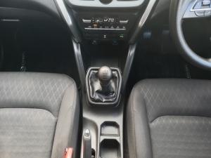 Toyota Urban Cruiser 1.5 XS - Image 11
