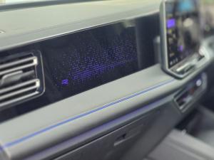 Volkswagen Tiguan 2.0 TDI R-LINE 4M DSG - Image 18