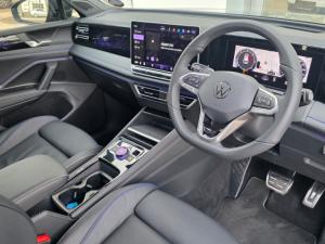 Volkswagen Tiguan 2.0 TDI R-LINE 4M DSG - Image 4