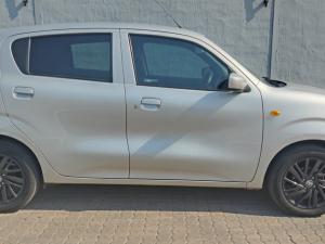 Toyota Vitz 1.0 XR - Image 3