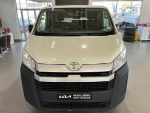 Toyota Quantum 2.8 LWBP/V - Image 2