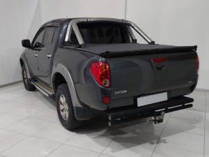 Mitsubishi Triton 2.5DI-D double cab - Image 3
