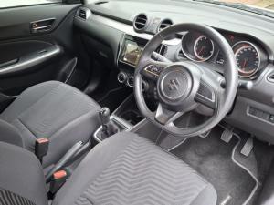 Suzuki Swift 1.2 GLX manual - Image 8