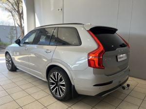 Volvo XC90 T8 Twin Engine AWD Momentum - Image 3