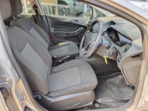 Ford Fiesta 5-door 1.0T Ambiente auto - Image 5