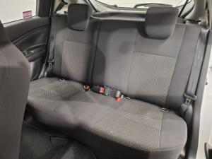 Toyota Vitz 1.0 XR manual - Image 6