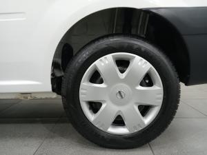 Nissan NP200 1.6i - Image 5