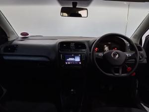 Volkswagen Polo Vivo hatch 1.4 Trendline - Image 7